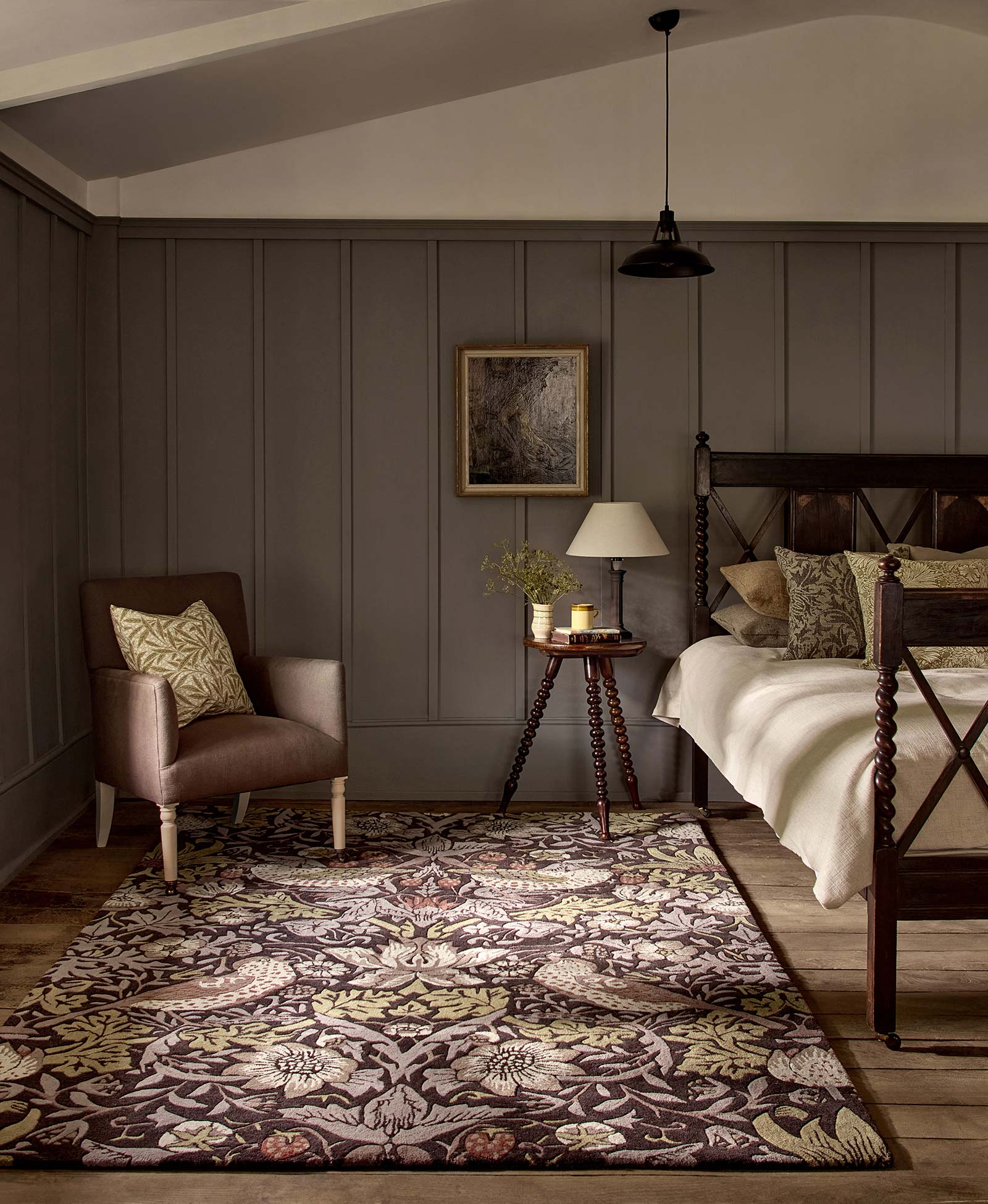 Morris Co Strawberry Thief Grape 027705 interior A